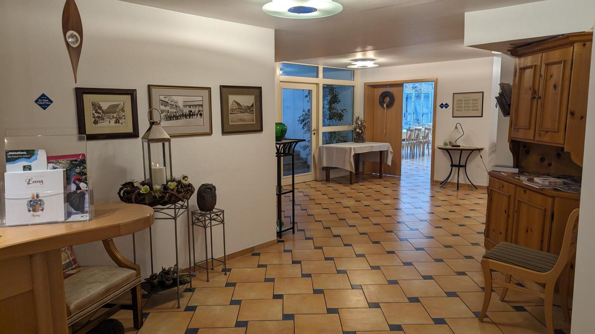 Hotel Gasthof Lang Балинген Экстерьер фото