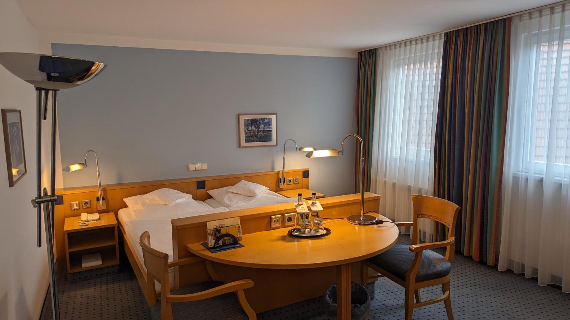 Hotel Gasthof Lang Балинген Экстерьер фото